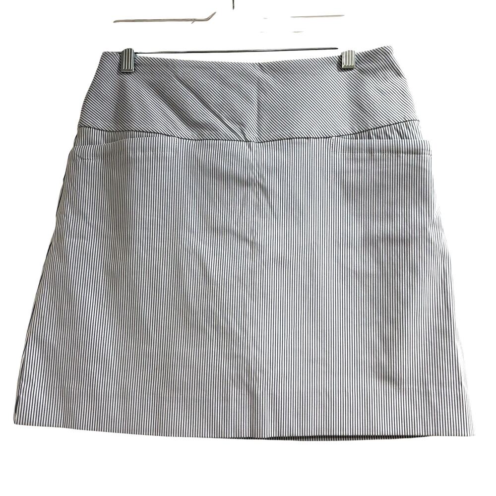 SC & Co skort blue & white stripe size M pull on tummy control shorts skirt